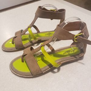 Lucky Brand LK Blanca Strappy Sandals Women’s Sz 9M yellow
